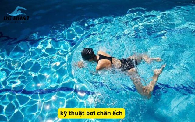 kỹ thuật bơi chân ếch